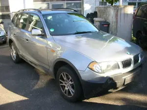 BMW X3 2.5i *LPG-Autogas *Schiebedach