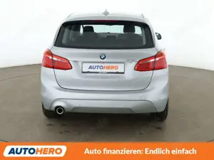 BMW 216 216i Active Tourer Advantage *NAVI*TEMPO*PDC*SHZ* Bild 3