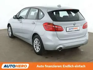 BMW 216 216i Active Tourer Advantage *NAVI*TEMPO*PDC*SHZ* Bild 2