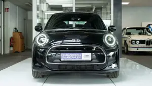 MINI Cooper SE Classic Trim Pack Premium NAV LED uvm.