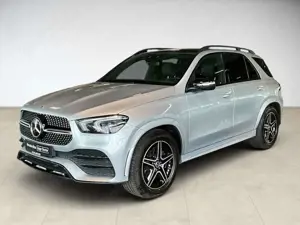 Mercedes-Benz GLE 300 d AMG Line 4Matic 360 ACC AUT Kam. LED
