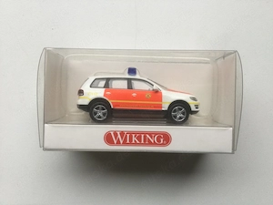 Wiking 1:87 Modell VW Touareg Feuerwehr Hamburg 