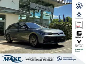 Volkswagen Passat R-Line 2.0TDI 4M DSG SIGNATURE STDHZG VOLL