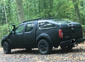 Nissan Navara 2,5l  AHK 4x4 Allrad