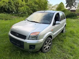 Ford Fusion Style