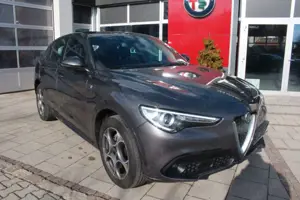 Alfa Romeo Stelvio Ti Q4  Werksgarantie 09-2026