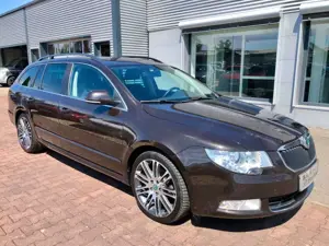 Skoda Superb Combi Family/Sitzhz/Navi/Tempomat/Xenon