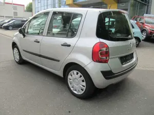 Renault Modus Bild 2
