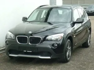 BMW X1 sDrive18i, Klima ALU SHZ AHK Sport-LR PDC