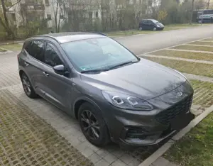 Ford Kuga 1.5 EcoBoost ST-LINE X