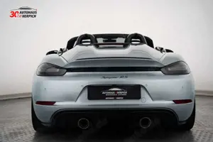 Porsche Boxster Spyder RS Weissach PCCB PTS Azzurothetys Bild 4