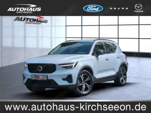 Volvo XC40 B3 (Benzin) Plus Dark 2WD Automatik Bluetooth