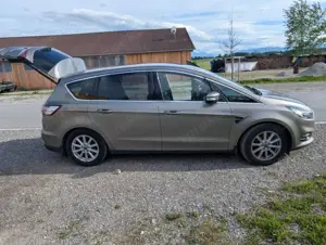 Ford S-Max S-Max Diesel 2.0 TDCi Aut. Allrad Titanium