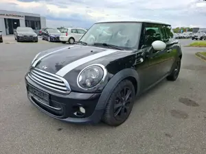 MINI One Cooper*Klimaaut.*XENON*USB*Sportsitze*Sitzhzg