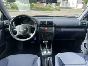 Audi A3 A3 1.6 Ambiente Bild 5