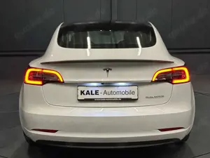 Tesla Model 3 Performance Dual AWD *1.HAND*20Zoll*WP* Bild 4