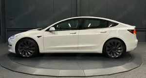 Tesla Model 3 Performance Dual AWD *1.HAND*20Zoll*WP* Bild 2