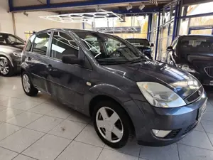 Ford Fiesta 1.4 16V ALU, PDC, KLIMA