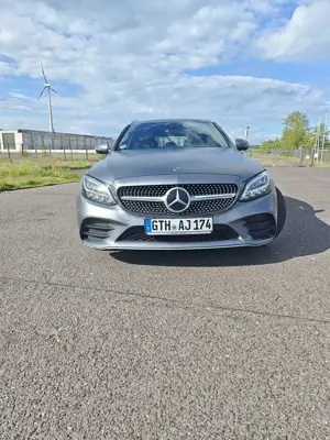 Mercedes-Benz C 220 d T 9G-TRONIC AMG Line