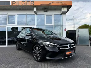 Mercedes-Benz B 180 Edition*CarPlay*PDC*Kamera*Temp*LED*Leder
