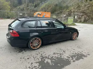 BMW 320 320d DPF Touring  M Paket Ponoramadach Alcantara