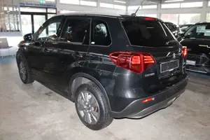 Suzuki Vitara 1.4 Hybrid Comfort LED ACC SHZ PDC uvm. Bild 3