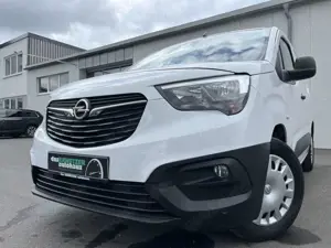 Opel Combo Basis 107€ m.20% Anz. 50kWh RFK DAB 3-Phasen CCS