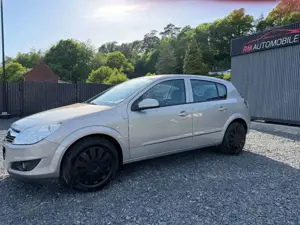 Opel Astra H 1.6 Lim. Edition KLIMA/AHK/TÜV