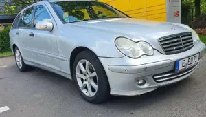 Mercedes-Benz C 200 C 200 T CDI Automatik Elegance DPF Sport Edition Bild 4