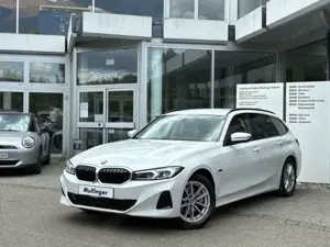 BMW 320 Bild 2