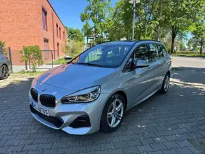 BMW 220 220 Gran T*MSport*7Sitze*Head Up*Panorama*Kamera