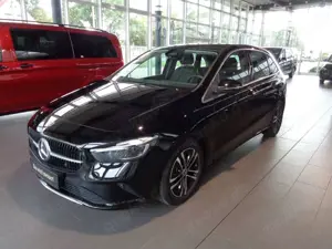 Mercedes-Benz B 200 LED,KAMERA,NAVI,NP:44.512,-