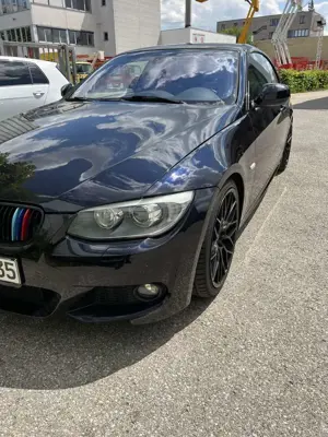 BMW 335 BMW 335i Cabrio DKG- Individual Azurit-Schwarz