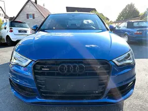Audi A3 Sportback S line+Sportpaket quattro/PANO/NAVI
