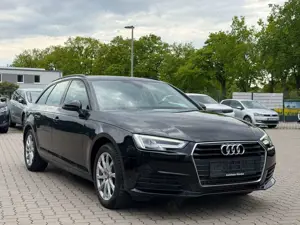 Audi A4 Avant 40 TFSI basis Bild 2