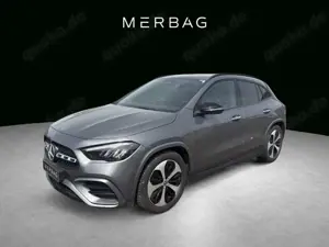 Mercedes-Benz GLA 200 AMG AHK 360 KAMERA NAVI NIGHT LED