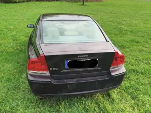 Volvo S60 S60 D5 Momentum Bild 2