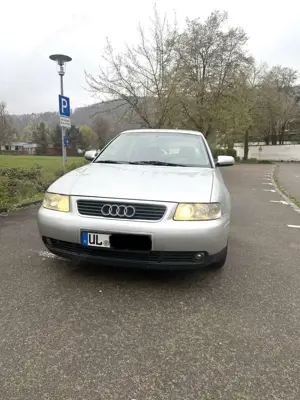 Audi A3 1.6 8L