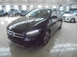 Mercedes-Benz B 180 7G-DCT