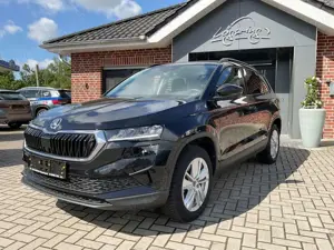 Skoda Karoq 1.5l TSI ACT DSG,Navi,Kamera,LED,VirtualCo