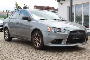 Mitsubishi Lancer 1.6 Klima Bild 4