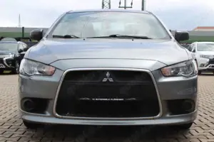Mitsubishi Lancer 1.6 Klima Bild 3