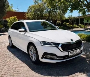 Skoda Octavia 1.Hand/LED/HUD/Lenkradhzg/ACC/Totwinkel