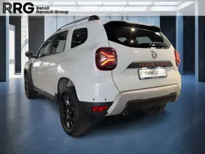 Dacia Duster Extreme TCe 150 EDC 2WD SHZ BT Bild 4