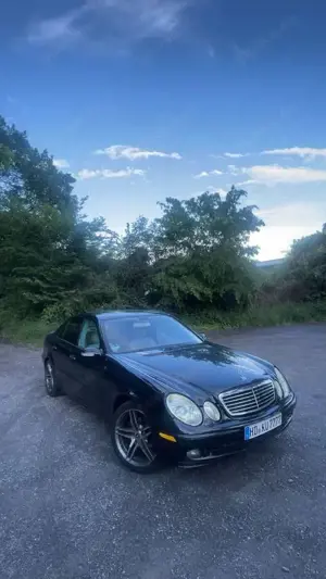 Mercedes-Benz E 220 CDI Automatik Avantgarde Bild 5