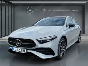 Mercedes-Benz A 250 e  +AMG+Night+MBUX+PANO+KAMERA+AHK+HuD+SHZ