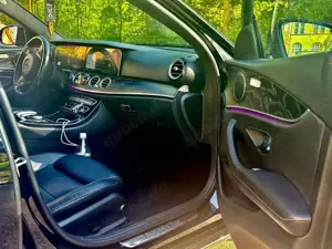 Mercedes-Benz E 220 T BlueTEC 4Matic 7G-TRONIC Avantgarde