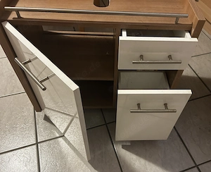 Badezimmer-Unterschrank für Selbstabholer 