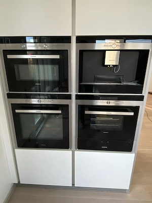 Küche Bulthaup B1 2013 gebraucht mit Elektrogeräten Siemens , Miele