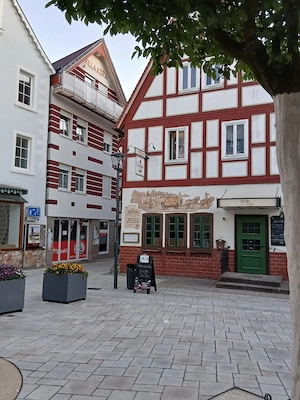 Ladenlokal am Marktplatz in Bad Orb   ideal für Gastronomie